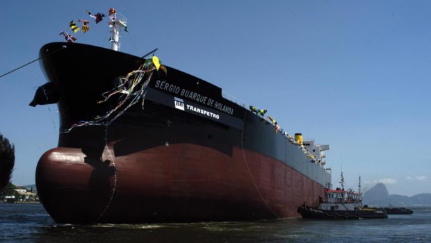 Porto de Santos – operações com granéis líquidos