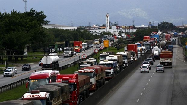 Porto de Santos: soluções viárias