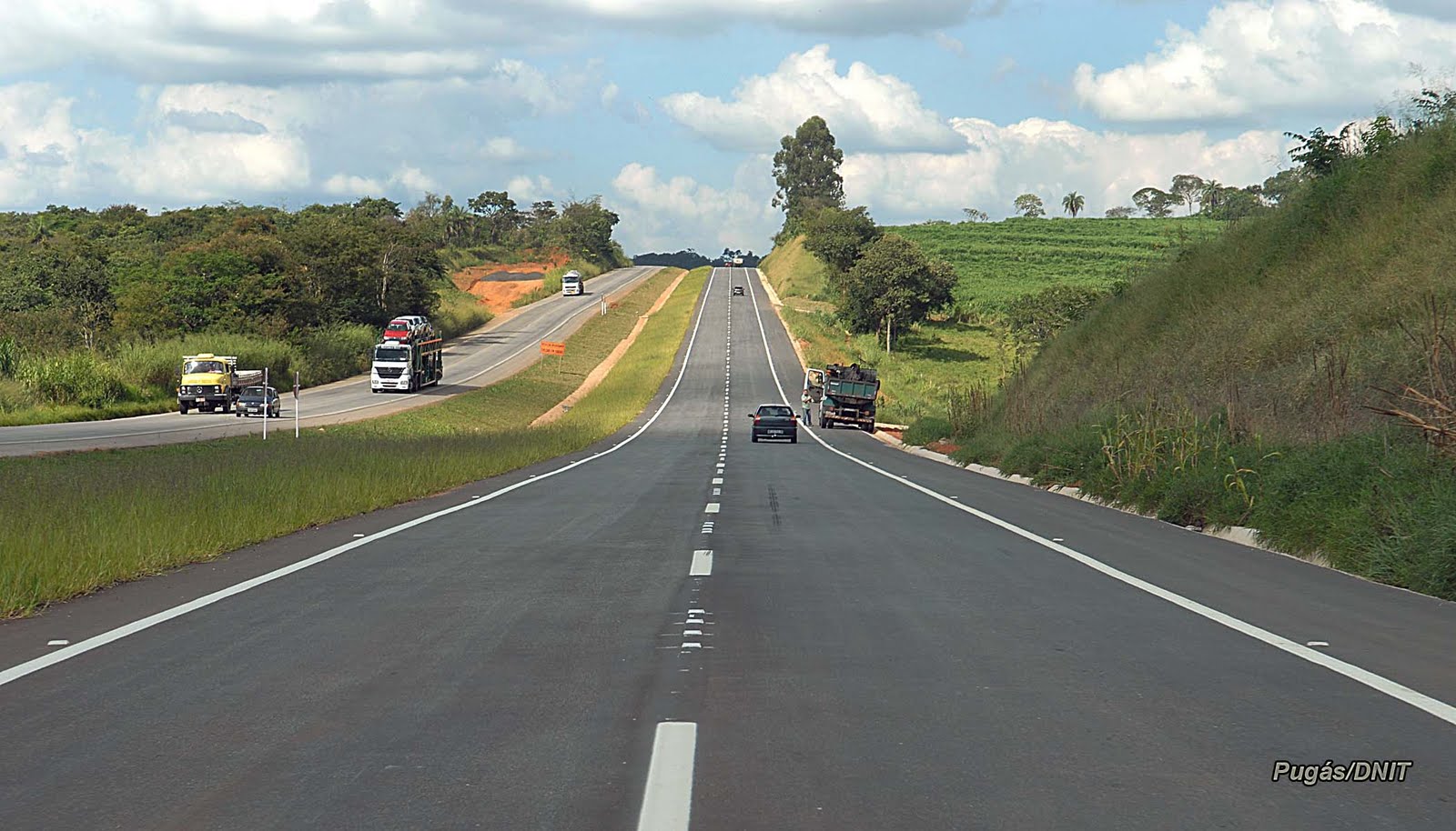 Como o modal rodoviário resiste no Brasil?